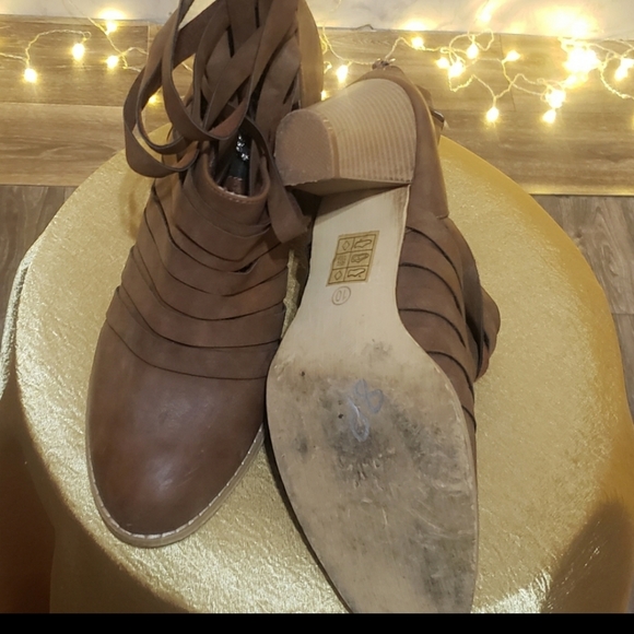 Mi.iM brown heels size 10 - Picture 3 of 5